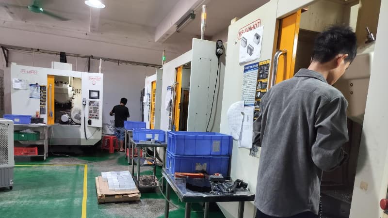 5-Axis CNC Milling Center